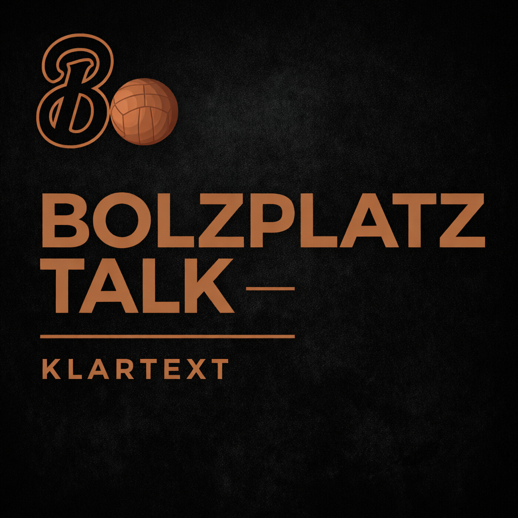 Buchstabe B mit Fußball und Schriftzug Bolzplatz Talk Klartext in Kupfer auf Schwarz